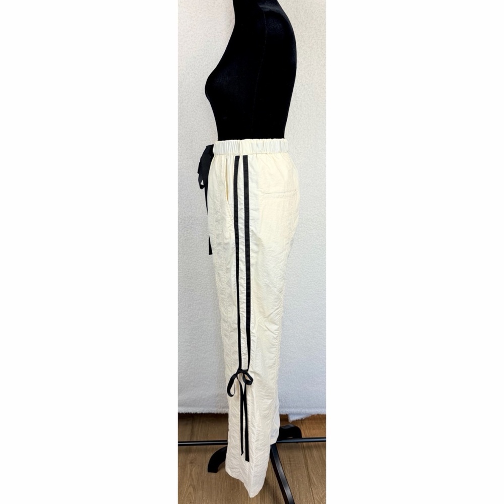 LAGUA GEM • Cream/Black Wide-Leg Ribbon Trim High-Waisted Drawstring Pants, S - Picture 5 of 16